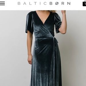 Baltic Born Meghan Velvet Wrap Maxi Dress, Dark Blue, size Medium, Worn Twice